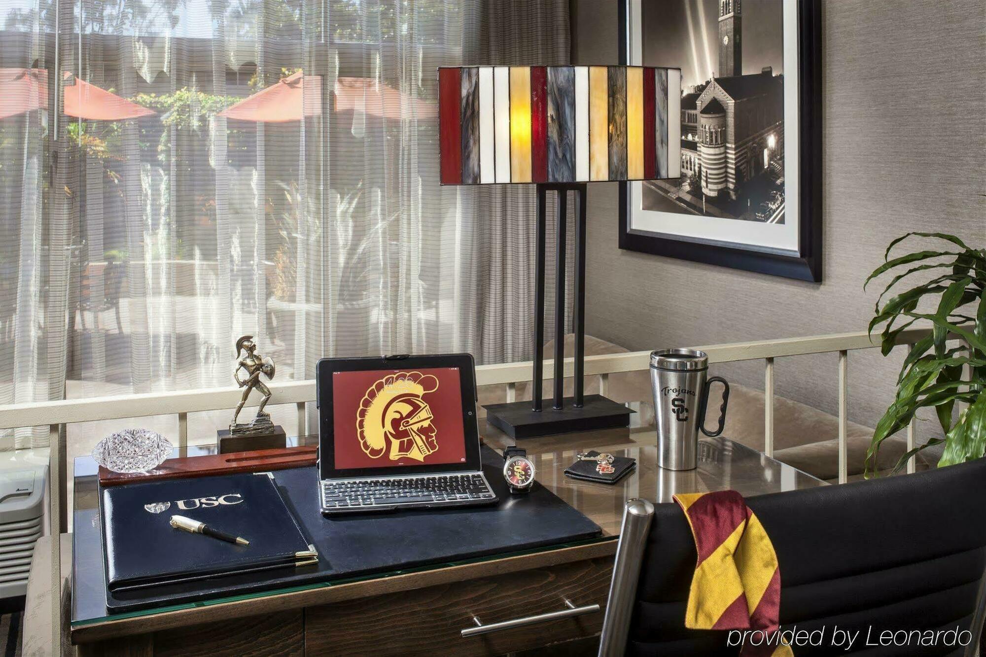 Usc 4*